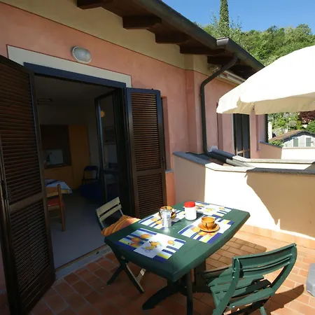 Apartament Martino Serena *